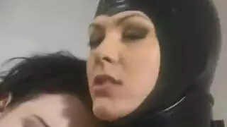 سكس مترجم نيك سحاق اليم فتات بيضاء ع الواقف مترجم للعربية