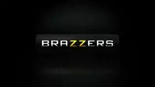 ولد يفشخ طيز بنت