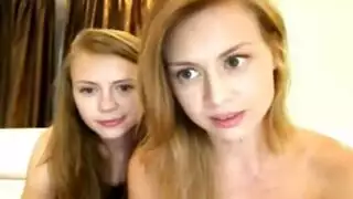 جماع بوضعية الكلب مع عاهرة شقراء يافعة