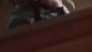 حركة الخيانة: صديق يملأ كسي بالسائل المنوي