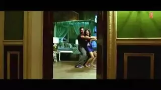 سكس تحرش و حك الزب في الطيز