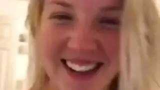 بالون فتاة سوداء الكرة الكسر