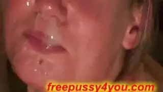 لقاء إكس إكس إكس: ضخ فرج فتاة بلا وجه