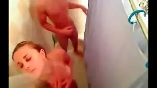 أفلام إباحية لثدي ضخم ومؤخرة مستديرة