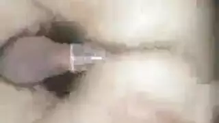 أثداء ضخمة رطبة ترتد في إجراءات إكس إكس إكس