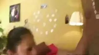 نساء أكبر سناً يقدمن عرضًا إباحيًا جامحًا