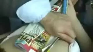 طالبات صغيرات يعرضن كل شيء ويمارسن الجنس أمام المرآة في فيديو إباحي