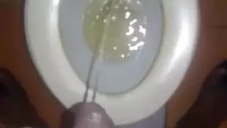 قضيب الوحش يضرب فتحة ضيقة في إباحية مكان العمل