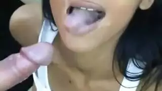 كاميرا خفية تلتقط الأخ يعتدي على أخته النائمة في مقطع إباحي