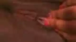 خائنة شوكولاتية فاتنة تمارس الجنس لأجل قضيب أسود ضخم