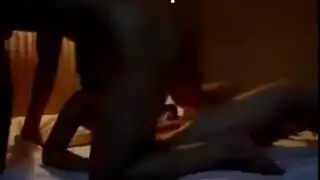 الثنائي الآسيوي الساخن يظهر جانبه الجامح أمام الكاميرا