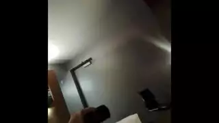 مقص حتى هزة قوية