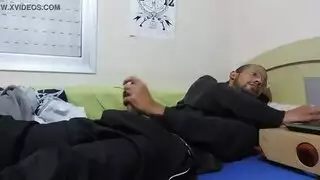 لقطة مقربة للشعر الكثيف والشفرات الهندية