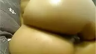 عاهرات منهكات تُمارس معهن الجنس بلا توقف في مشهد إباحي