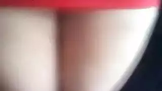 مدمن على الاستمناء لصورها الفاضحة