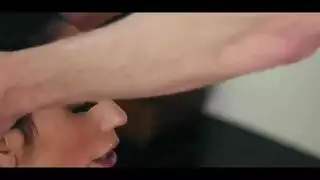 مراهق منطلق تمتلئ فتحته