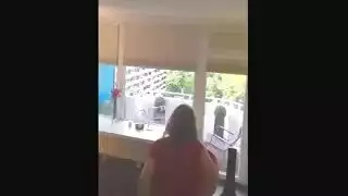 حفلة قارب إكس إكس إكس: يتم تناكح العاهرة المصرية بعد الرقص