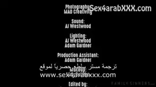 المدلعة تعمل سكس قاسي مقابل النقود