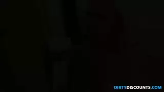 سيدة ذات أرداف كبيرة يمارس الجنس بشدة