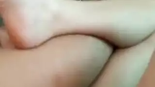التهوّر في السرير: شريط إباحي لمضاجعة بلا حواجز
