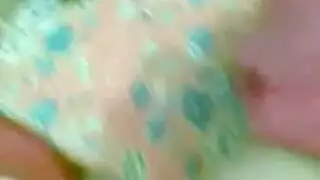 شاب مصري وسيم يسبب ألماً عميقاً في المهبل