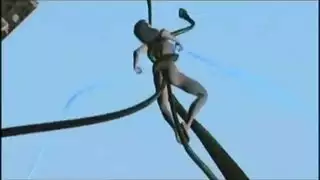 قضيب الفارس الكبير يمدد كلا المهبلين في مشهد صريح