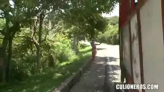ضرب مهبل المراهقة الضيق