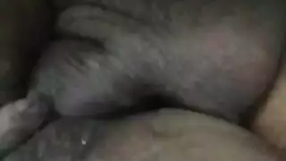 حركة مص إكس إكس إكس: الفتاة تعمل على قضيبه الصلب