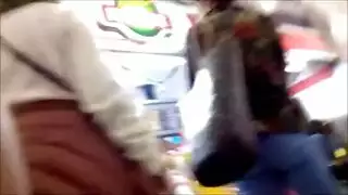 المرأة الخبيرة في الأزرق تذهب إلى الإباحية الكاملة