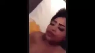 تمثيلية الشاعر لتبني: أصداء جنس شرجي في فيلم قاسي