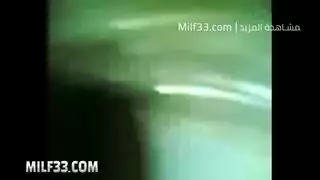 تتوسل للرحمة من ضرباته المتواصلة