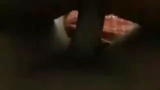 عابرة تركبة زب واستمناء في مشهد هاردكور