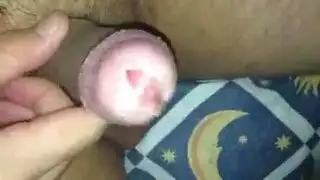 بلع كل قطرة من عمود أسود سميك