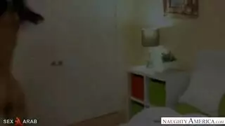 اعترافات الام لصديقتها مترجم