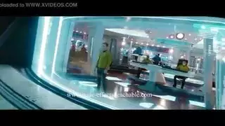أليس تدلك بظرها وتئن من المتعة