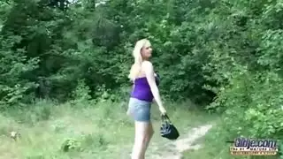 زوجة خائنة تحب الجنس الخشن مع قضيب وحشي