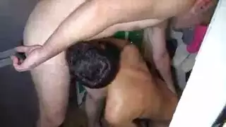 إيلاج مزدوج مع رجل أكبر وشاب مثير