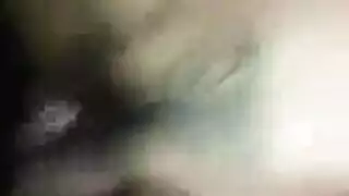 زوجان يابانيان هاويان ساخنان يمارسان الجنس بوضعية الكلب بشدة