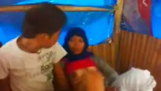 من الشباك طلعقر