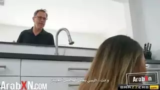 مشهد إباحي قوي لمراهقة مستهترة لأول مرة