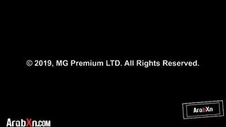 من التوتر إلى العري: مص ثم نيك بعد تدليك عميق