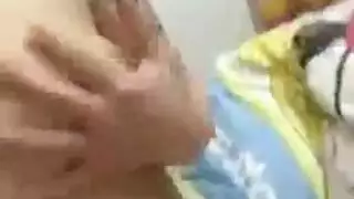 شريط جنسي حار: نيك كس مليء بالفلفل