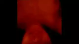 أفلام إباحية: بنت مصرية ممتلئة تتعرض لنيك عميق