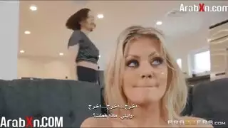 دبلجة بورن عنيف: عاهرة قذرة تتوسل لإنهاء بالقذف داخلها