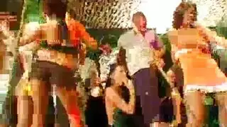 سكس خنثئ جماعي معا المص زب كبير