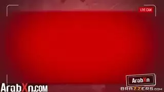 فيلم إكس إكس إكس: زوجة عاهرة ذات ثدي ضخم تمارس الجنس أمام الكاميرا
