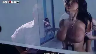 ضابطة شرطة تنيك شرجي قاسي من زملائها