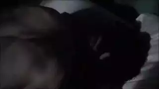 فيلم إباحي على كرسي كبير: جلسة رومانسية صريحة
