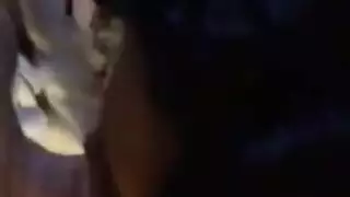 فانتازيا ناجي الإباحية: جنس عنيف مع فتاة سمينة