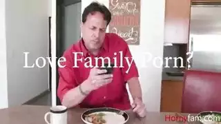 سلسلة الأم الزوجية 2019: نيك عنيف في المطبخ